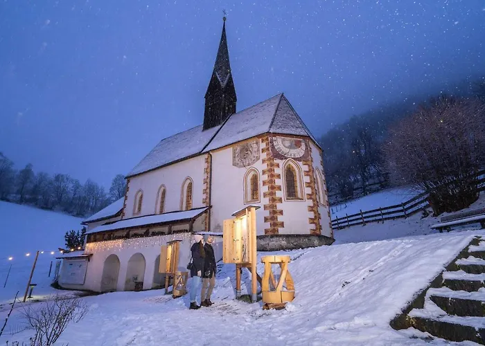 Gasthof-pension Alt Kirchheim Гостьовий будинок