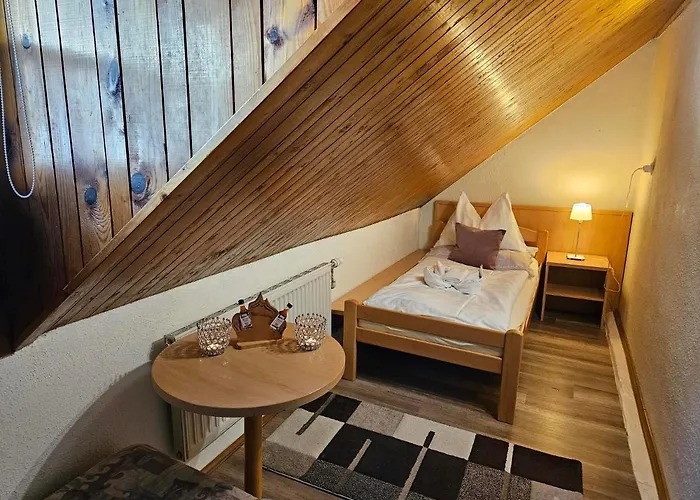 Гостьовий будинок Gasthof-pension Alt Kirchheim