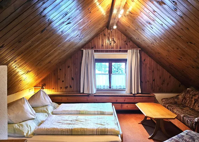 Gasthof-pension Alt Kirchheim Vendégház 3*