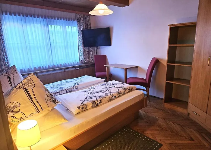Gasthof-pension Alt Kirchheim 3* Бад-Кляйнкірхгайм